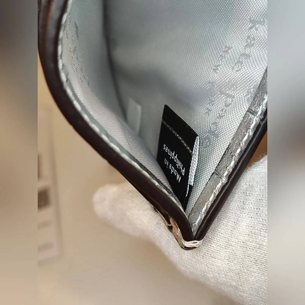 NWT Kate Spade Card Holder - Silver Croc Embossed - Picture 7 of 8